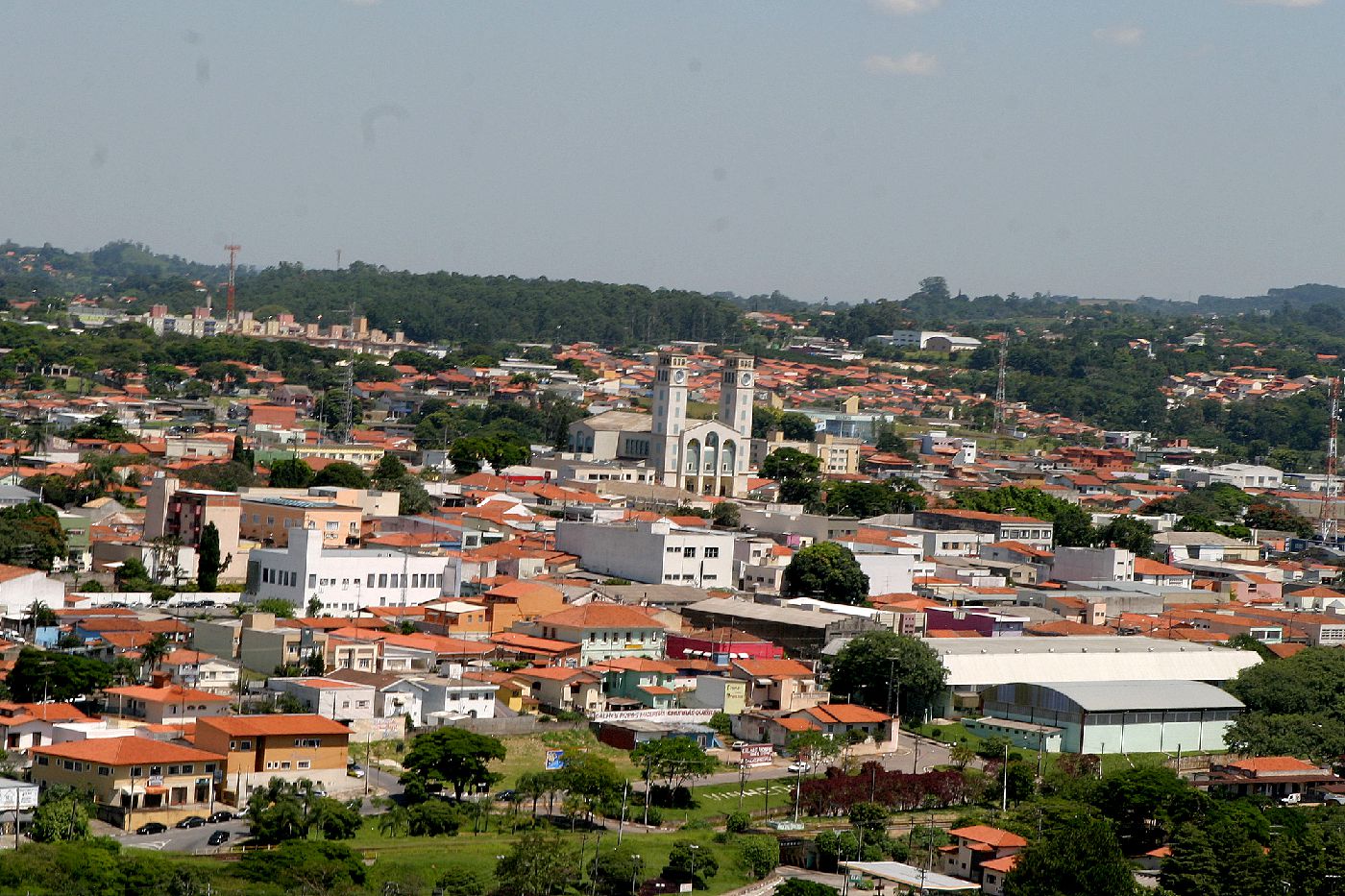 noticia1-fox9-terraplenagem-vinhedo